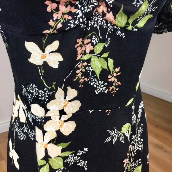 Reformation Lacey Midi Dress in Isabella - Picture 6 of 8